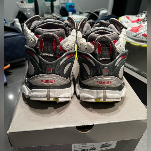 Balenciaga Men's Mesh Runner Sneakers grey/red mens size 44 US size 10.5/11 - Picture 3 of 4